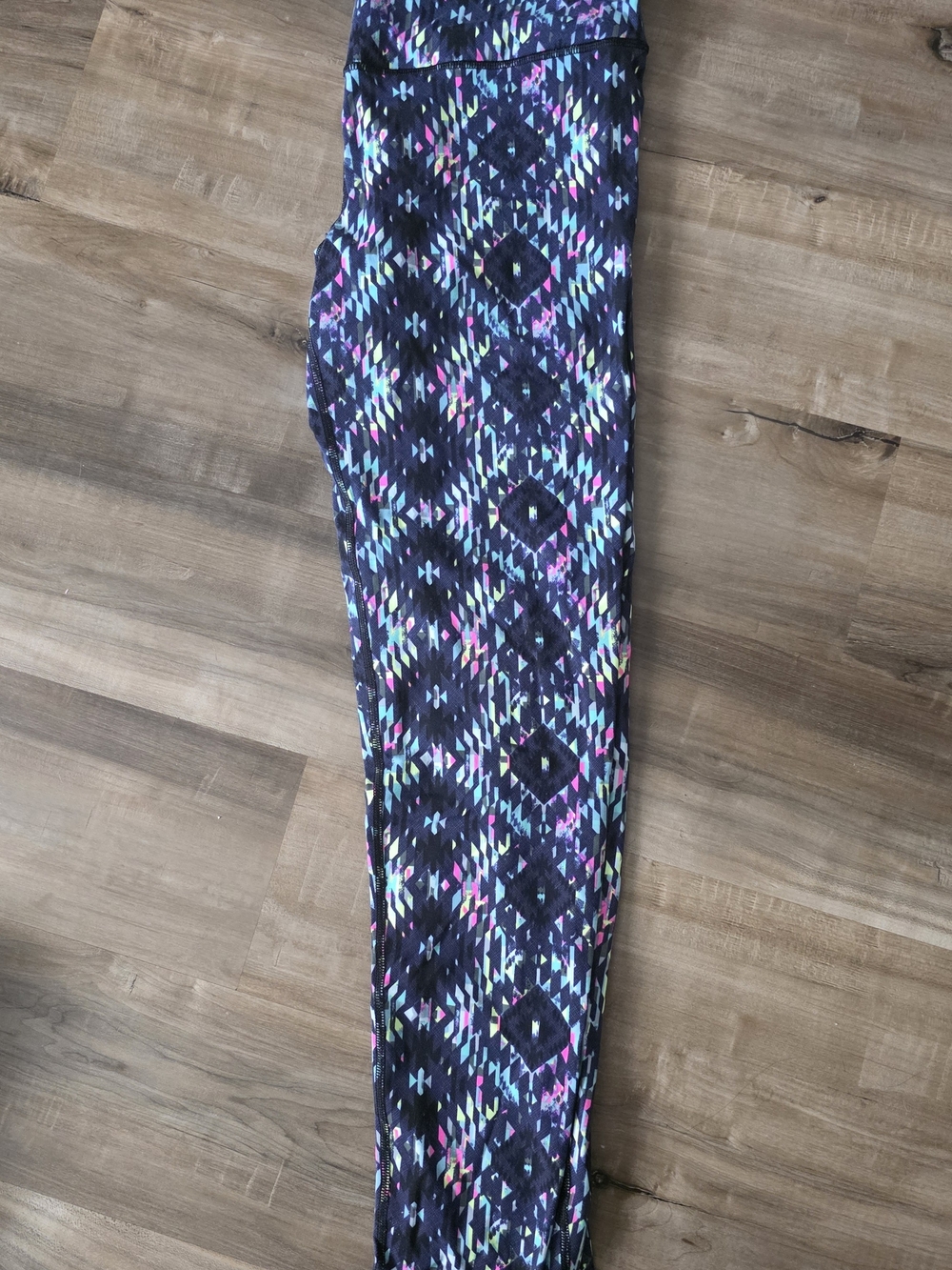 Victoria's Secret Black Leggings with Multicolor Geometric Print